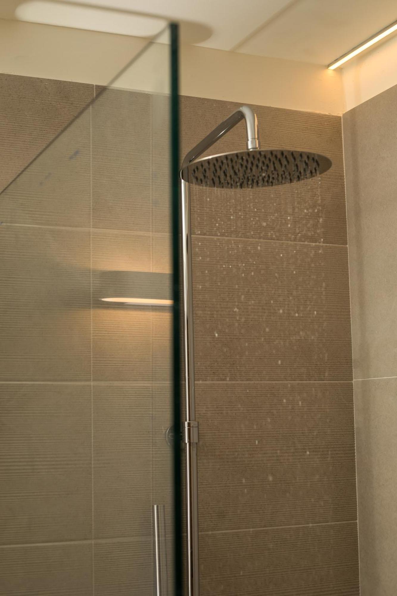 Eden'S Azalea Luxury Suite Rhodes City Buitenkant foto