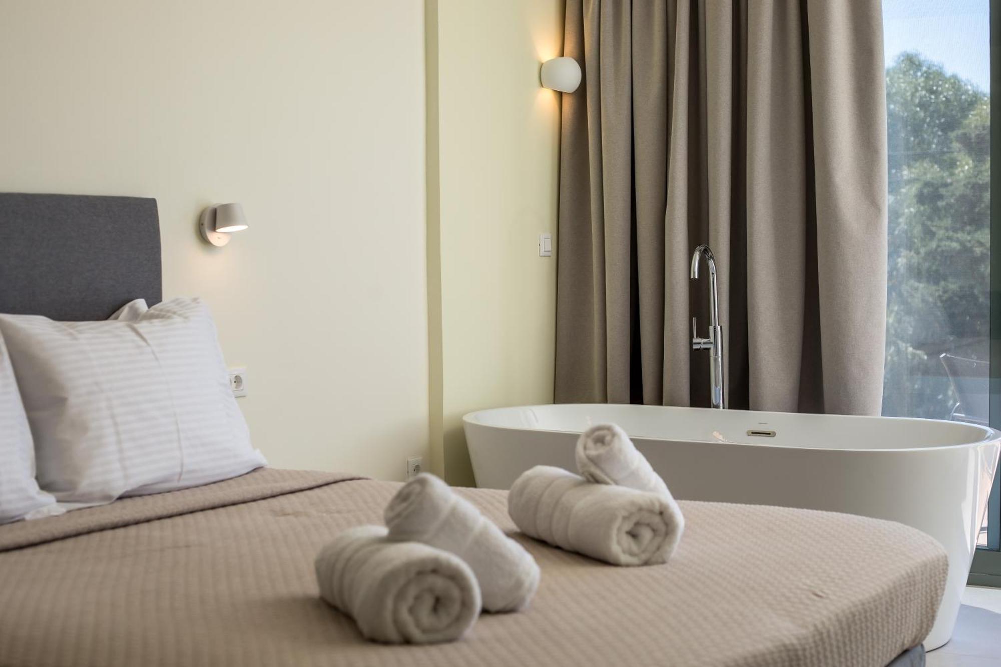 Eden'S Azalea Luxury Suite Rhodes City Buitenkant foto